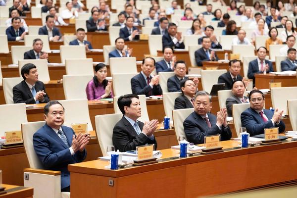 Bầu cử đại biểu Quốc hội khóa XVI và đại biểu HĐND các cấp có nhiều điều đặc biệt