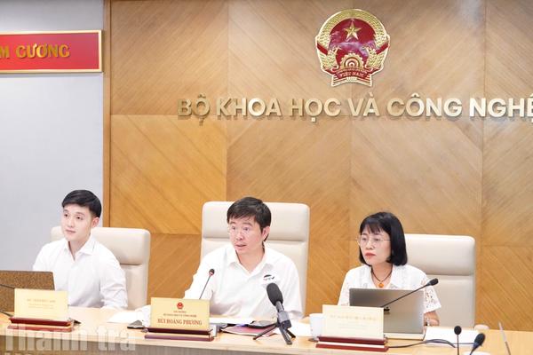 Bộ Khoa học và Công nghệ: Tên miền “.vn” lên sàn, giá trúng cao nhất vượt 1,5 tỷ đồng