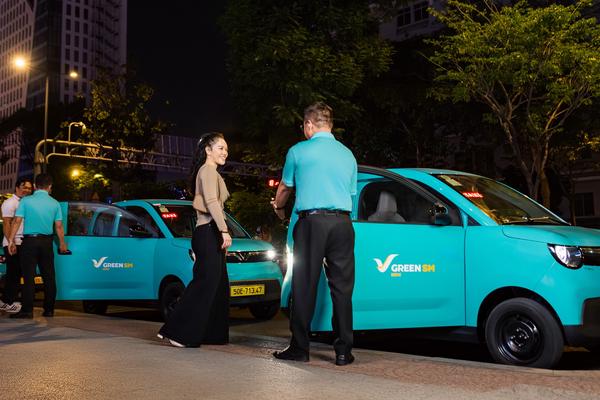 Xe ôm công nghệ tự tin lên đời 4 bánh với “cần câu cơm” VinFast Minio Green