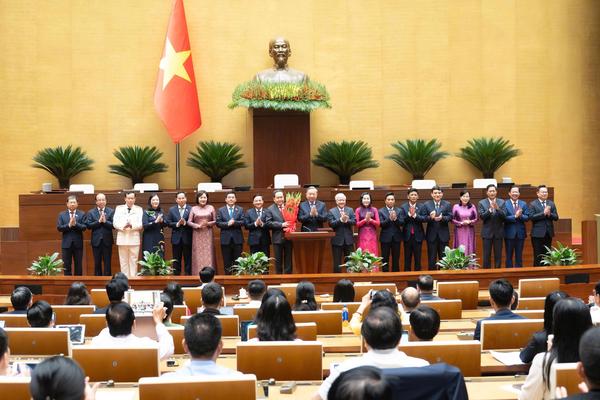 9 Ủy viên Trung ương được bầu làm Chủ nhiệm và lãnh đạo cơ quan của Quốc hội