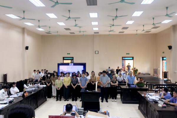 Bắc Ninh: Xét xử vụ án về tội đưa và nhận hối lộ để được cung cấp thực phẩm vào trường học