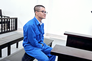 Hà Nội: Đang thụ án tù về tội lừa đảo tiếp tục bị xử án lừa đảo