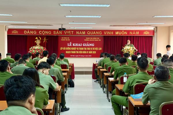 Gần 100 cán bộ Thanh tra Bộ Công an tham gia lớp bồi dưỡng nghiệp vụ theo vị trí việc làm