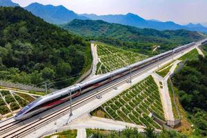 Đường sắt tốc độ cao Bắc – Nam: Phân chia thành 17 dự án độc lập