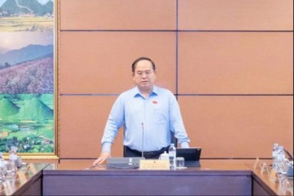 Đại biểu Quốc hội tỉnh Quảng Ninh góp ý nhiều nội dung lớn tại phiên thảo luận 3 dự án luật