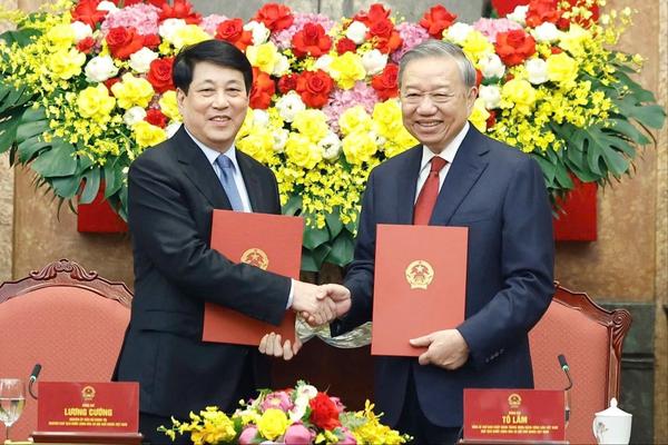 Tổng Bí thư, Chủ tịch nước Tô Lâm chia sẻ xúc động khi nhận bàn giao công tác