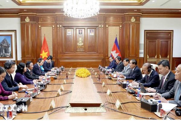 Chủ tịch Thượng viện Campuchia Hun Sen: Campuchia - Việt Nam - Lào không thể thiếu nhau