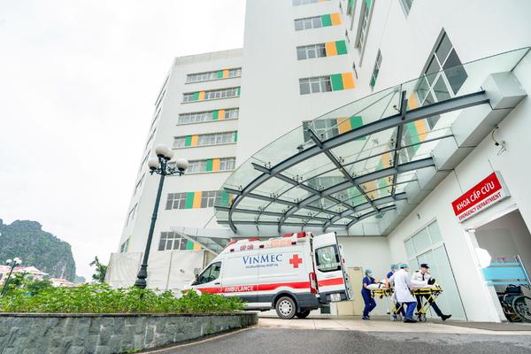 Vượt “cơn bão kép” nhồi máu não kèm nhiễm trùng huyết, bệnh nhân 68 tuổi thoát nguy cơ tàn phế vĩnh viễn