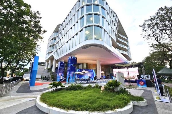 Hơn 19 tỷ USD vốn cam kết vào Trung tâm Tài chính quốc tế Việt Nam