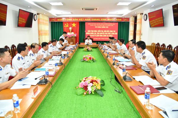 Ban Chỉ đạo 389 Quốc gia kiểm tra công tác chống buôn lậu tại Vùng Cảnh sát biển 4