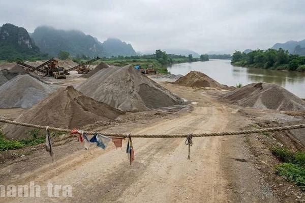 Lào Cai chỉ đạo thanh tra 13 mỏ cát, sỏi chưa hoàn thiện pháp lý
