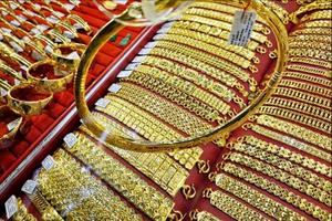 Giá vàng hôm nay 18/4: Vàng tăng giá nhẹ, thị trường chờ tín hiệu mới