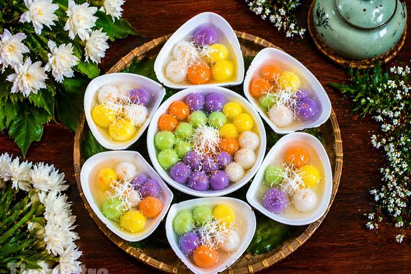 Trẻ em với Tết Bánh trôi, bánh chay: Gìn giữ nếp xưa từ những viên bánh nhỏ