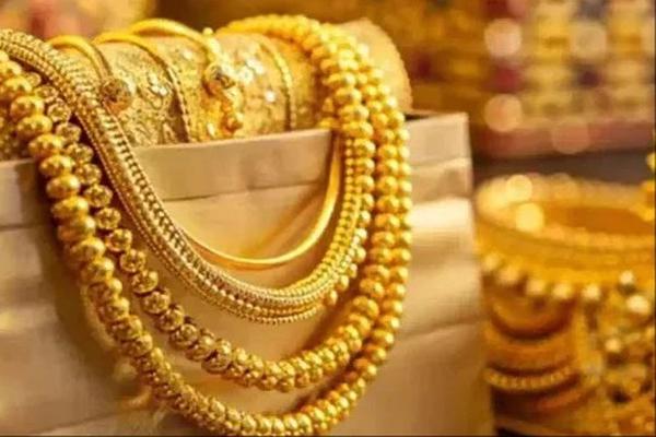 Giá vàng hôm nay 21/4: Giá vàng thế giới nhích nhẹ, dao động trong nước