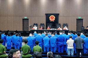 Hà Nội: Cựu phó chủ tịch phường bị đề nghị hơn 6 năm tù vì tổ chức sử dụng ma túy