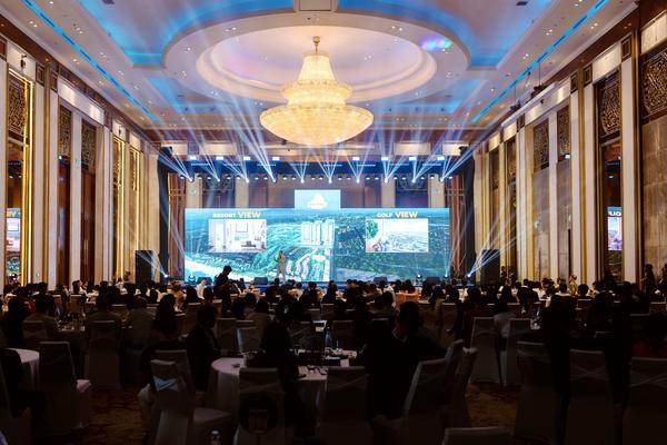 Newtown Diamond cất nóc The Ruby: Dần định hình không gian sống ven biển Đà Nẵng