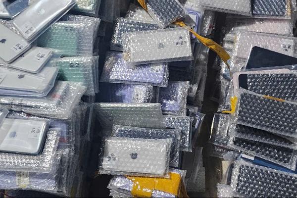 Hải quan bắt giữ hơn 30 vụ hàng giả, sai xuất xứ tại biên giới