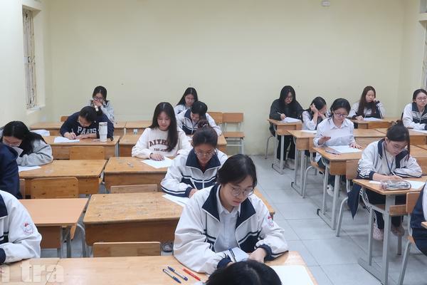 Kỳ thi tốt nghiệp THPT 2026: Lập 34 đoàn kiểm tra, "siết" chặt khâu coi thi