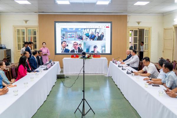 Tư liệu từ Pháp mở thêm cơ sở phục dựng di tích Huế