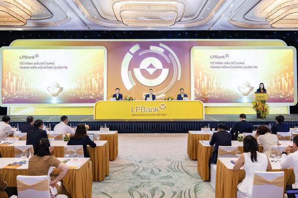 Lãnh đạo LPBank nói gì về kế hoạch lợi nhuận 14.982 tỷ đồng năm 2026
