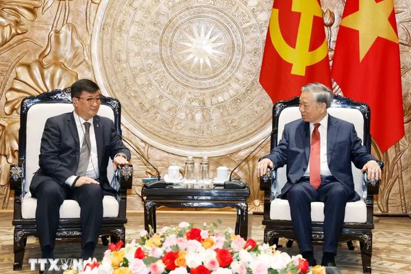 Đại sứ Mông Cổ Jigjee Sereejav tin tưởng Việt Nam tiếp tục nâng cao vị thế quốc tế