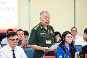 Cử tri nêu vấn đề “nóng” an toàn thực phẩm khi tiếp xúc với Tổng Bí thư, Chủ tịch nước Tô Lâm