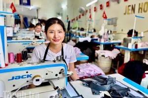 Từ 10/5, người lao động được tham gia bảo hiểm hưu trí bổ sung tự nguyện