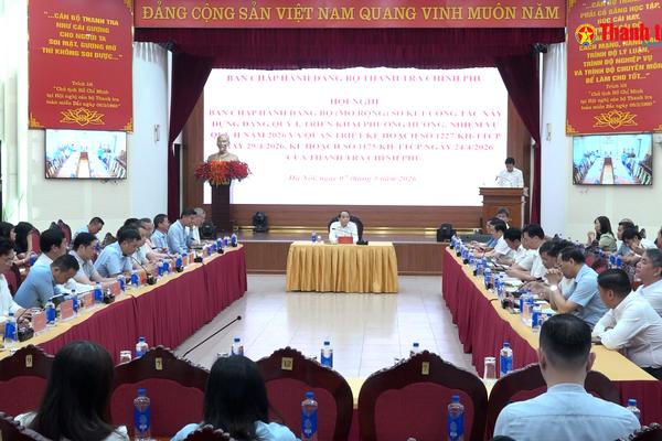 Vấn đề trong tuần: Đổi mới tư duy, nâng cao hiệu quả từ phong trào “Làm hết việc chứ không hết giờ”