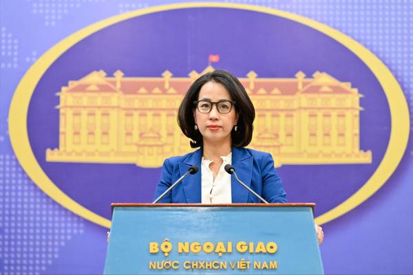 Đưa người trái phép lên quần đảo Trường Sa là hành vi xâm phạm chủ quyền Việt Nam
