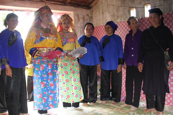 Giữ lửa cội nguồn qua lễ cúng thổ công của người Tày, Nùng ở Đắk Lắk