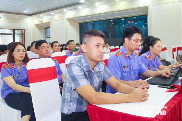 Nghệ An siết trách nhiệm nêu gương, nâng chất đội ngũ cán bộ trong giai đoạn mới