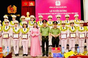 Trao giải thưởng “Phụ nữ Công an Thanh Hóa tiêu biểu" năm 2025