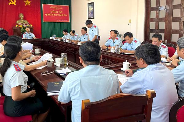 TP Huế: Công bố Quyết định thanh tra chuyên đề cơ sở nhà, đất dôi dư sau sắp xếp