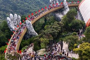 Du lịch bứt phá, tìm dư địa tăng trưởng mới