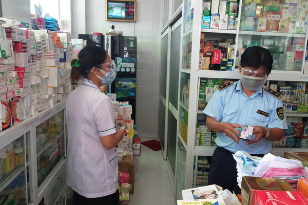 Đồng Tháp kiến nghị gỡ "nút thắt" pháp lý trong nhận diện dược phẩm, mỹ phẩm giả