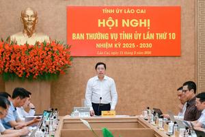 Lào Cai: Cấm sắp xếp vui chơi, giải trí cho cấp trên để chạy chức