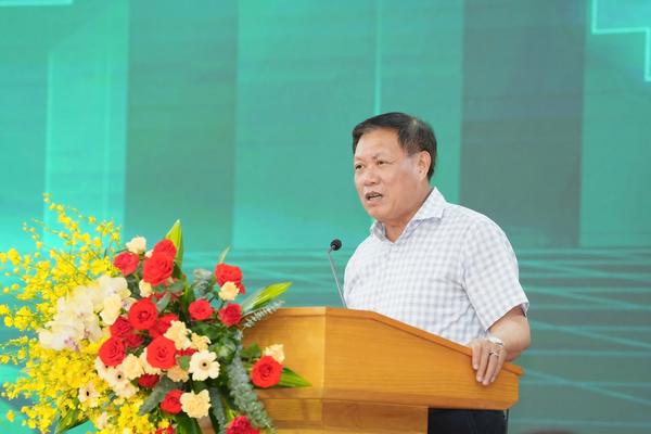 Tôn vinh những thầy thuốc, nhà khoa học tận tụy vì sức khỏe Nhân dân theo lời Bác dạy