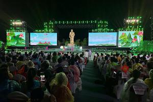 Nghệ An khai mạc Lễ hội Làng Sen 2026