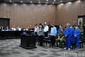 Hà Nội: Cựu Bộ trưởng Bộ Y tế Nguyễn Thị Kim Tiến và các bị cáo hầu toà