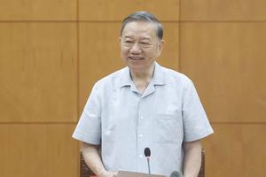 “Không thể phát triển nhanh và bền vững nếu chỉ mạnh công nghệ”