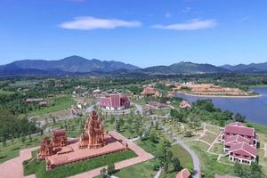 Rà soát nhà, đất dôi dư, đề xuất thu hồi cơ sở bỏ trống quá 12 tháng