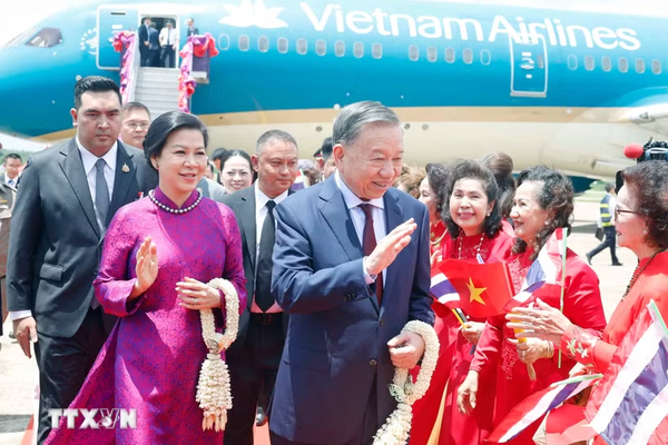 Tổng Bí thư, Chủ tịch nước Tô Lâm và Phu nhân bắt đầu thăm chính thức Thái Lan