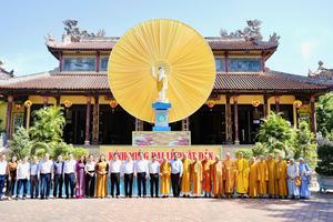 Phó Thủ tướng Nguyễn Văn Thắng chúc mừng Đại lễ Phật đản tại TP Huế