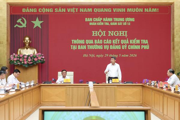 Thủ tướng kiến nghị hoàn thiện phân cấp, phân quyền, rà soát đội ngũ cán bộ địa phương