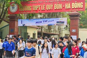 125.000 sĩ tử Hà Nội thi lớp 10: Trường công không phải “cánh cửa” duy nhất!