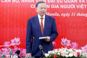 Tổng Bí thư, Chủ tịch nước gặp gỡ đại diện cộng đồng người Việt tại Philippines
