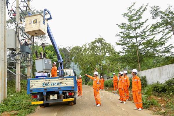 Thanh Hóa mở đợt cao điểm xử lý vi phạm hành lang lưới điện trước mùa mưa bão