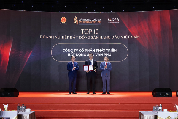 Văn Phú được vinh danh Top 10 Doanh nghiệp bất động sản hàng đầu Việt Nam