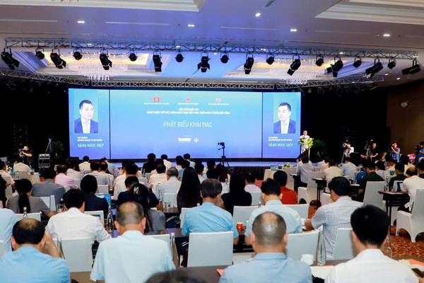 Nghệ An: Hội thảo quốc gia “Hoàn thiện thể chế, chính sách thúc đẩy phát triển kinh tế biển bền vững”