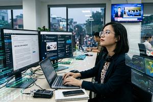 Bước chân trên không gian số: Khi mỗi nhà báo là một “tấm gương soi”